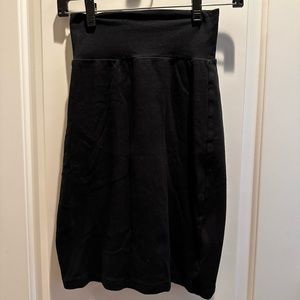 Black hip hugging stretchy skirt